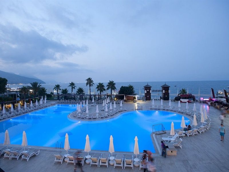 Crystal Flora Beach Resort 159587