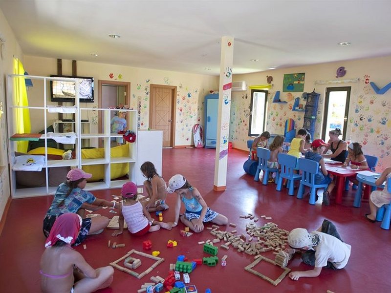 Crystal Flora Beach Resort 159594