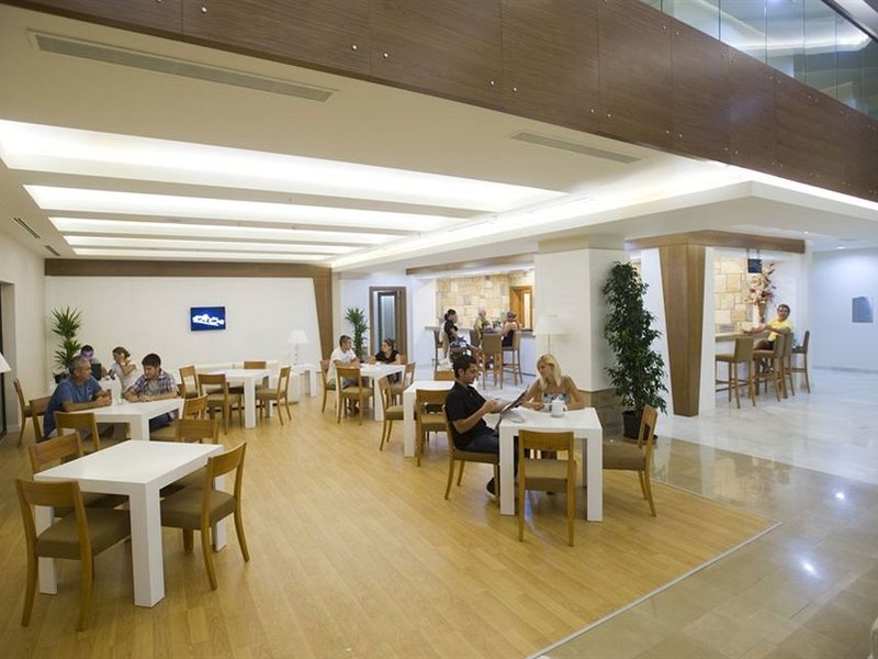 Crystal Green Bay Resort & Spa 159637