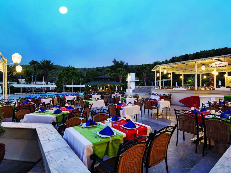 Crystal Green Bay Resort & Spa 159645