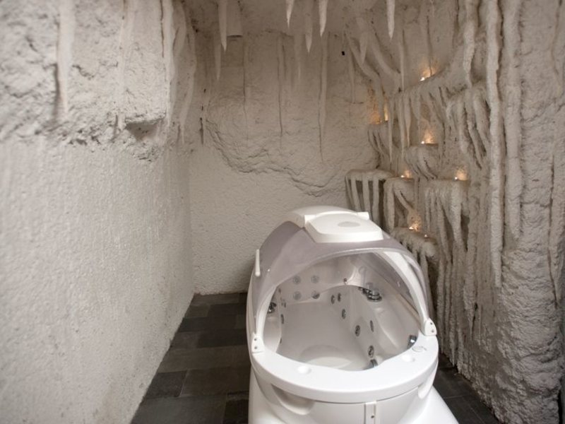 Crystal Palace Luxury Resort & Spa 40126