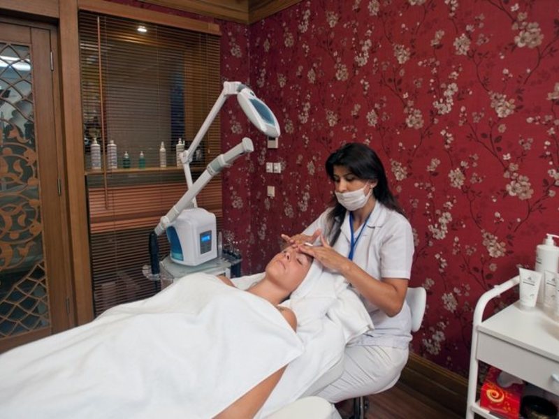 Crystal Palace Luxury Resort & Spa 40130