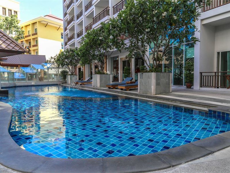 Crystal palace hotel паттайя