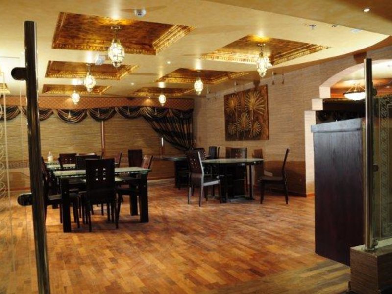 Crystal Plaza Hotel 112425