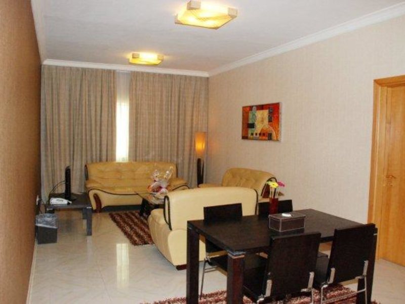 Crystal Plaza Hotel 112433