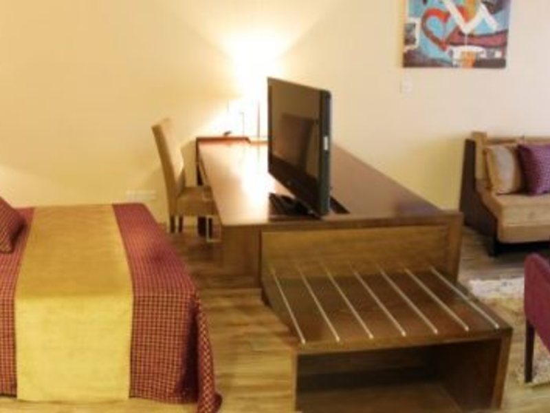 Crystal Springs Beach Hotel 100450