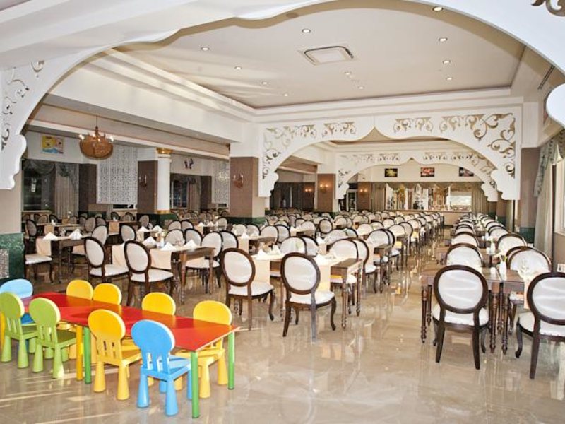 Crystal Sunset Luxury Resort & Spa 60502