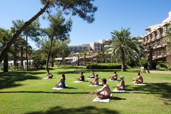 Crystal Tat Beach Golf Resort & Spa