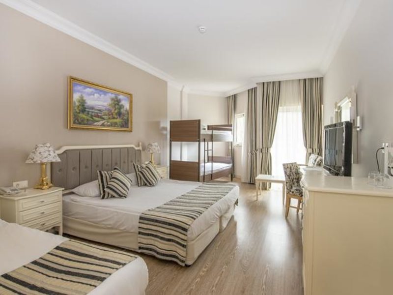 Crystal Tat Beach Golf Resort & Spa  (ех 161496