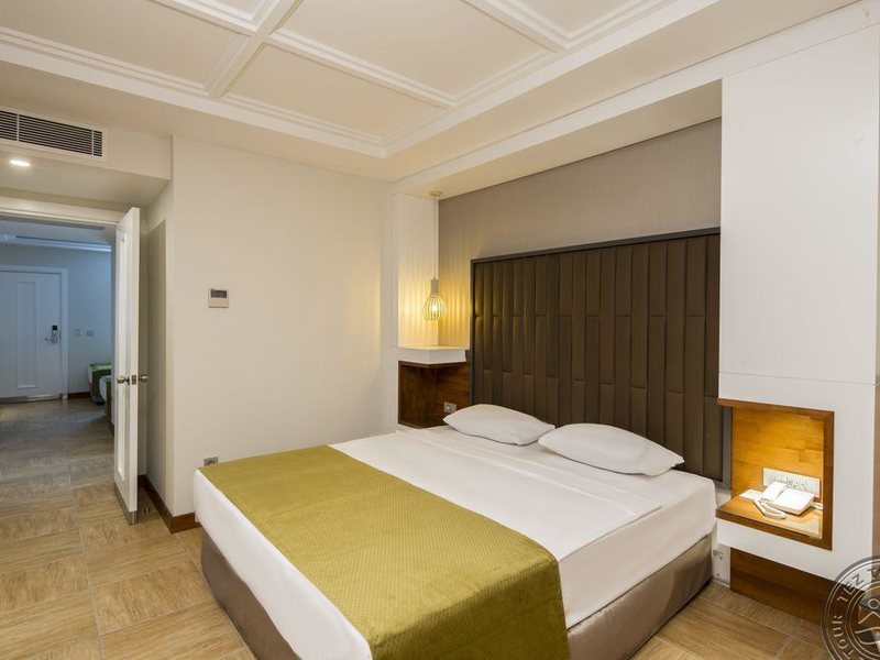 Crystal Waterworld Park Resort & SPA 304075