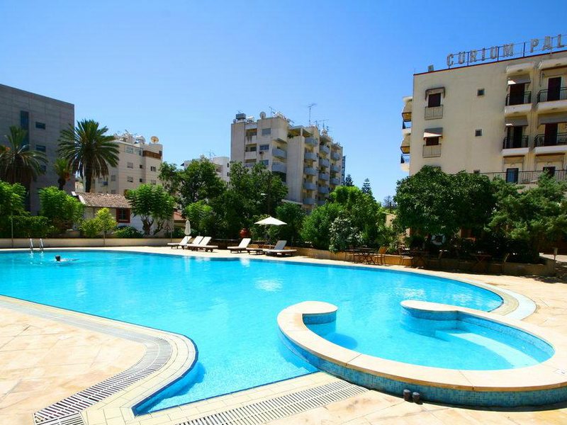 Curium Palace 88974