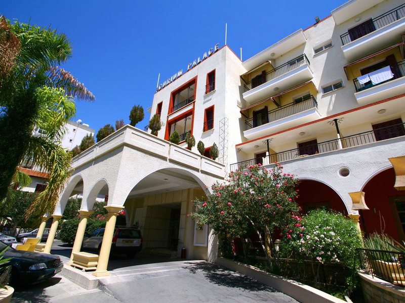 Curium Palace 88976