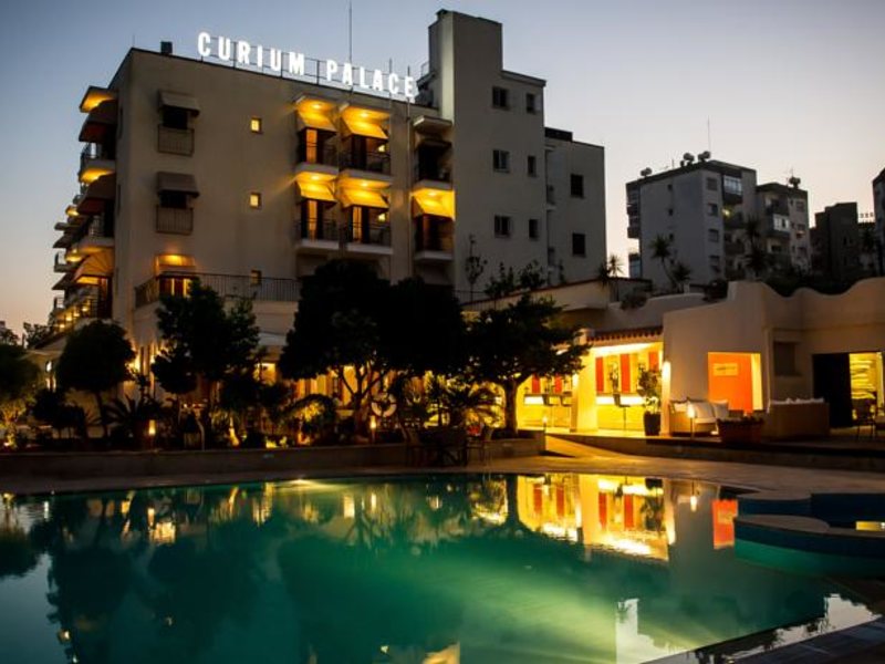 Curium Palace 89006
