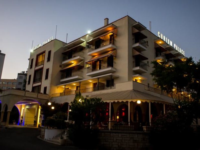Curium Palace 89008