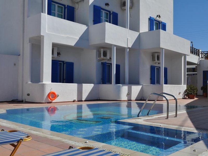 Cyclades Hotel  283471