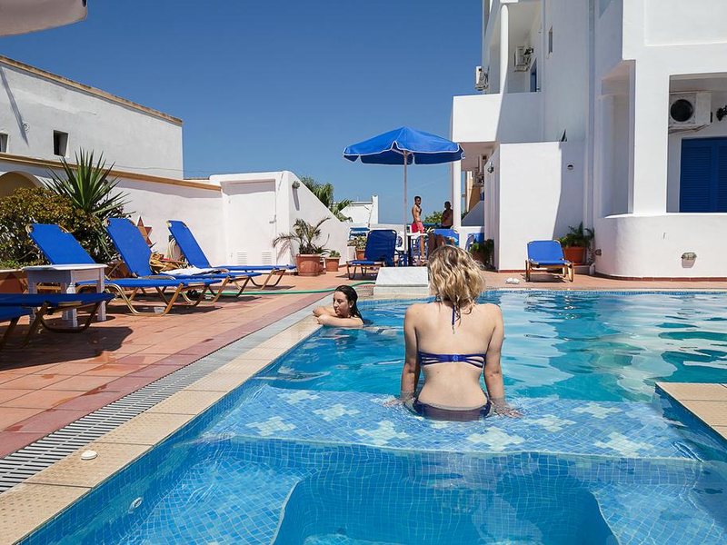 Cyclades Hotel  283479