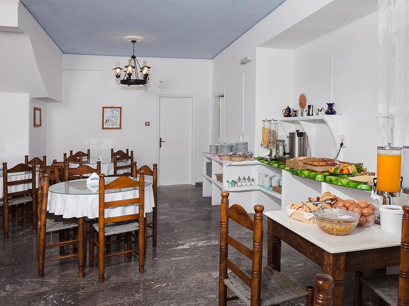 Cyclades Hotel  283483