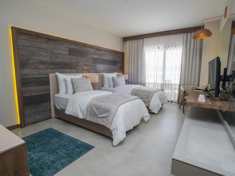 D+ Seya Beach Hotel 278223