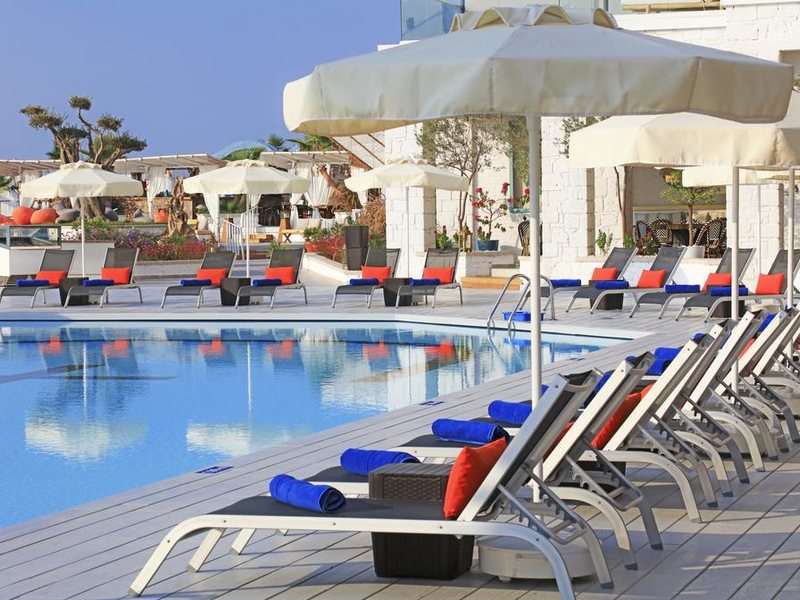 D+ Seya Beach Hotel 278231