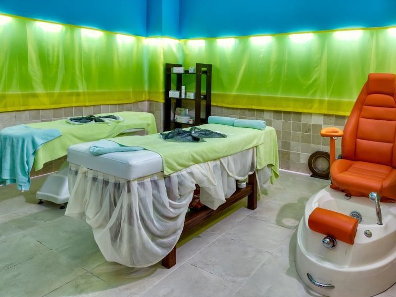 Daima Resort Hotel 40250