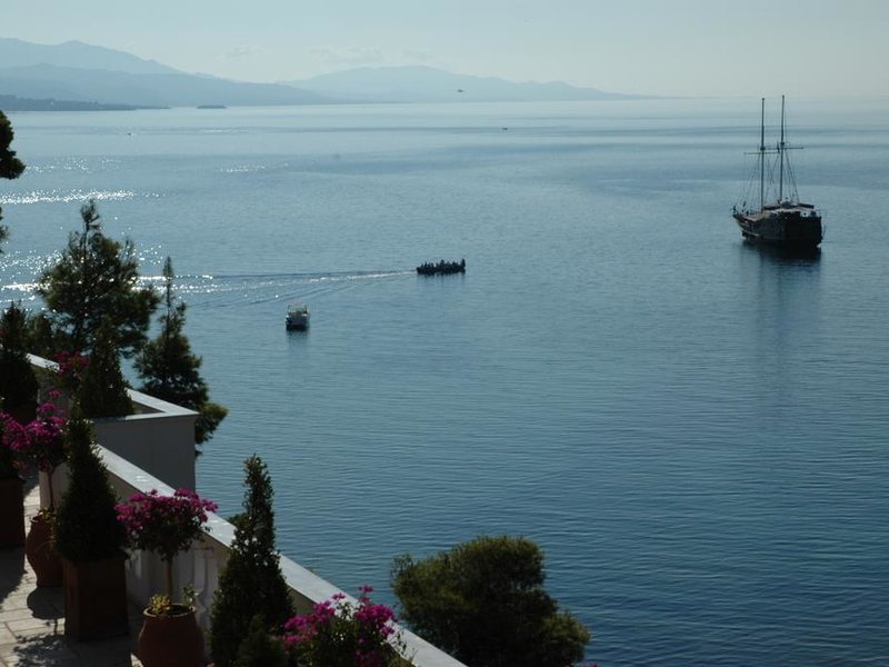 Danai Beach Resort & Villas 249725