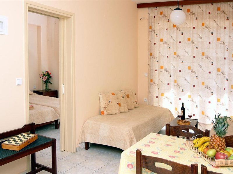 Danaos Beach Apartments 96563