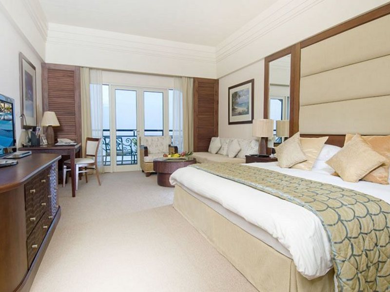 Danat Resort Jebel Dhanna 46101