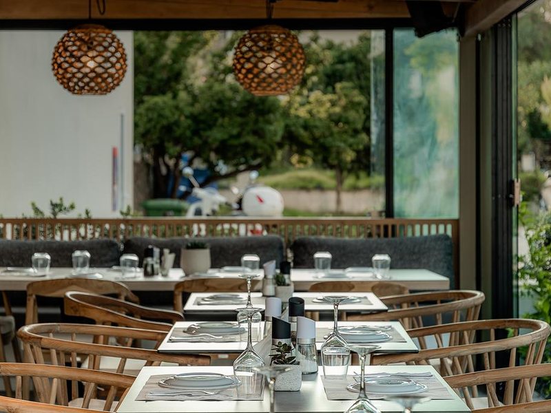 Dannas Boutique Apartments 305779