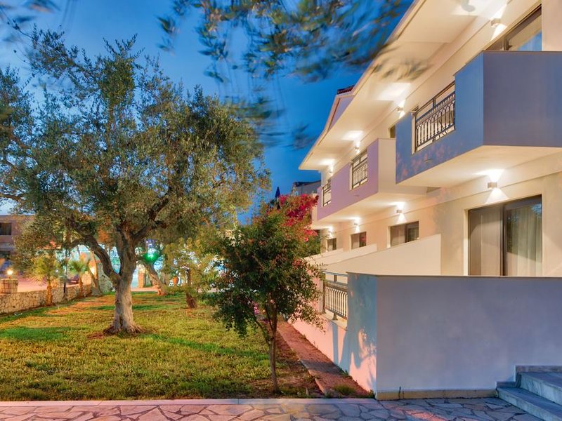 Dannas Boutique Apartments 305786