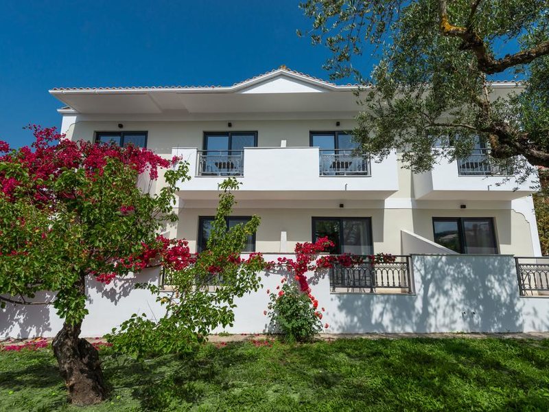 Dannas Boutique Apartments 305793