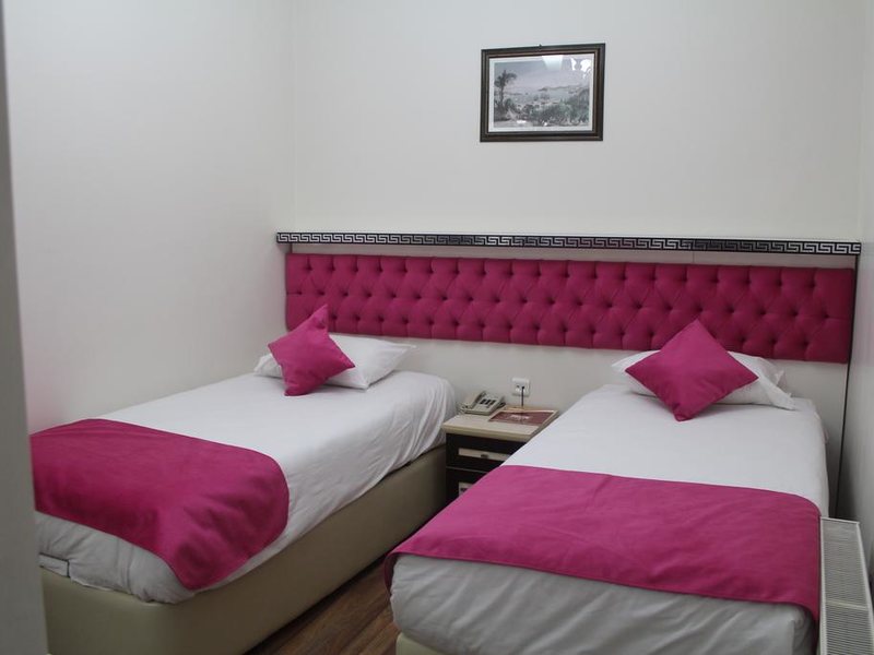 Dara Hotel And Family Rooms 271513