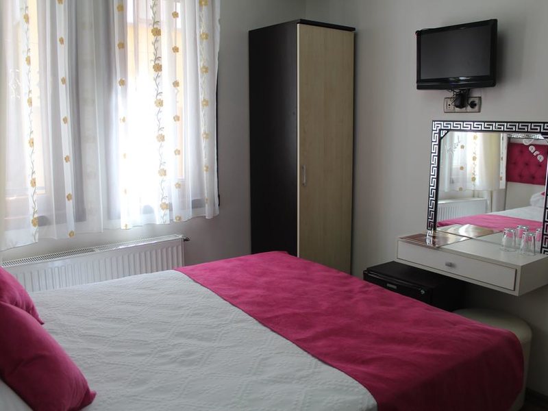 Dara Hotel And Family Rooms 271515