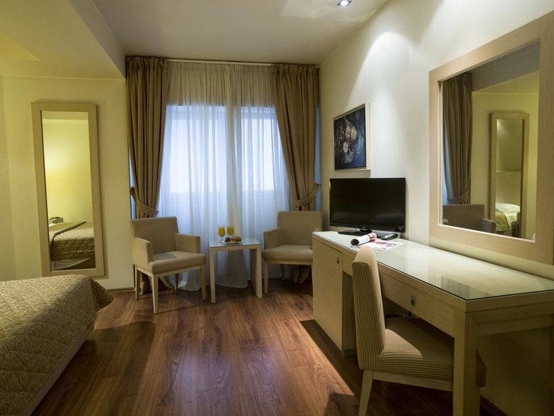 Davitel Tobacco Hotel 258324