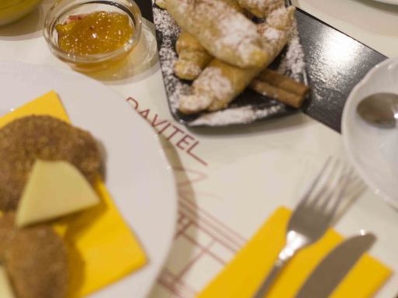 Davitel Tobacco Hotel 258346