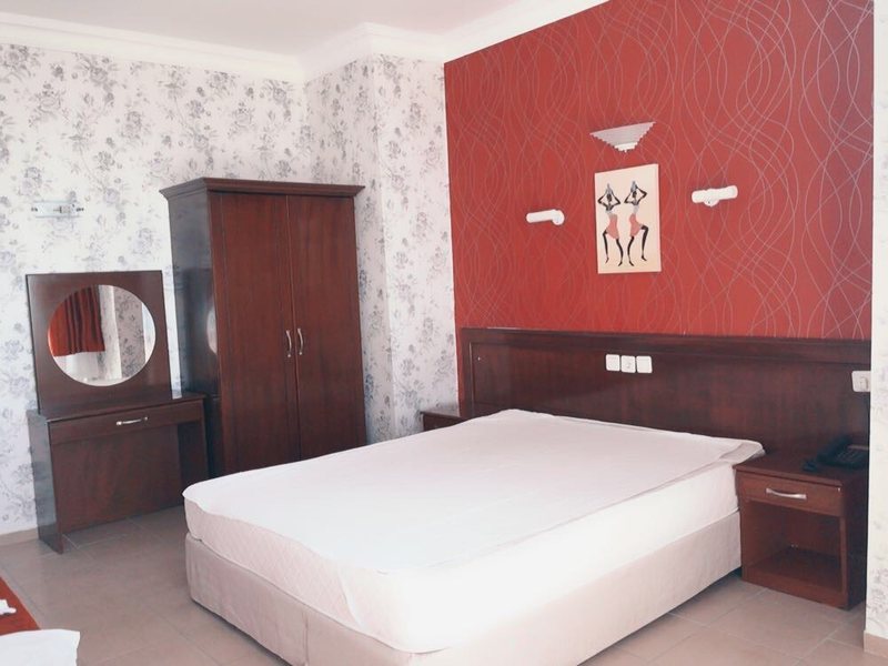 De Mare Family Hotel (ex 281945