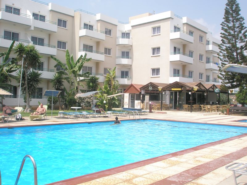 Debbi Xenia Hotel Apts 100474