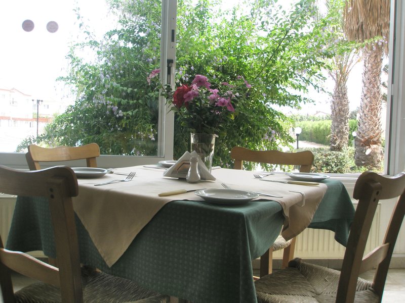 Debbi Xenia Hotel Apts 100477