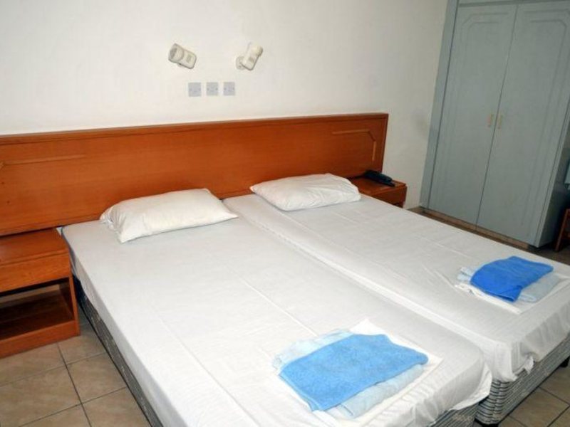 Debbi Xenia Hotel Apts 115956