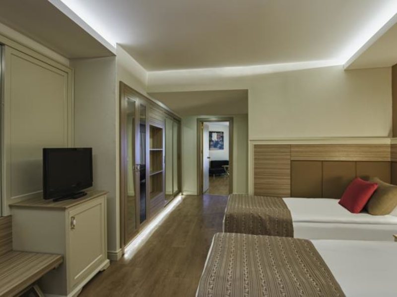 Delphin Deluxe Resort 68921