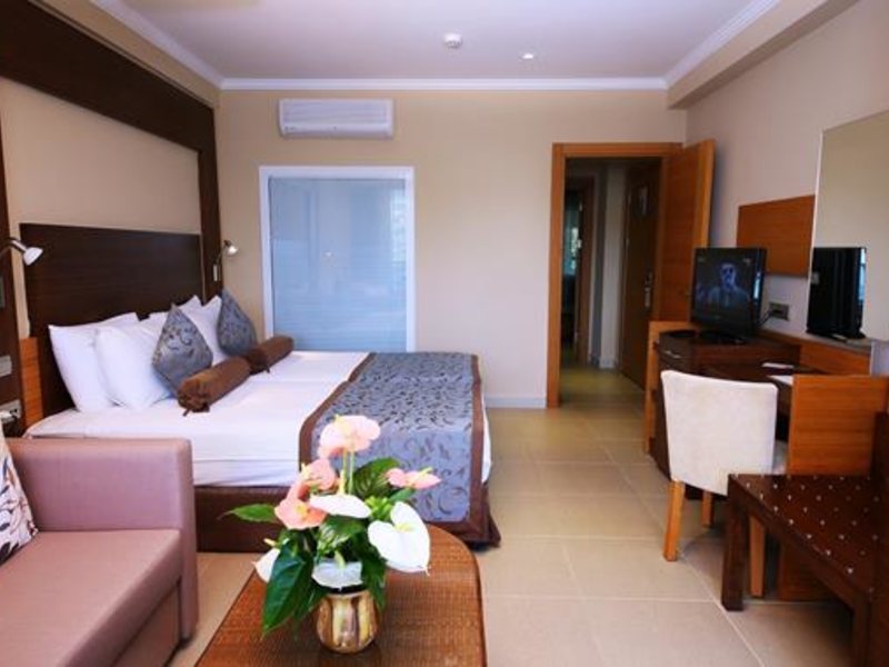 Delta Hotel by Marriott ( ех 274454