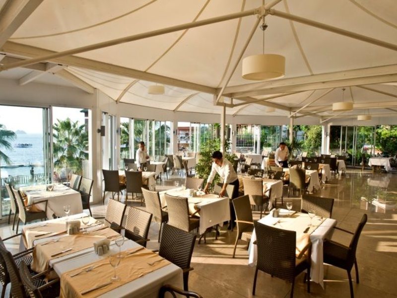 Delta Hotel by Marriott ( ех 40333