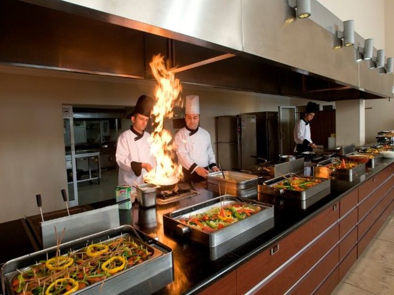 Delta Hotel by Marriott ( ех 40342