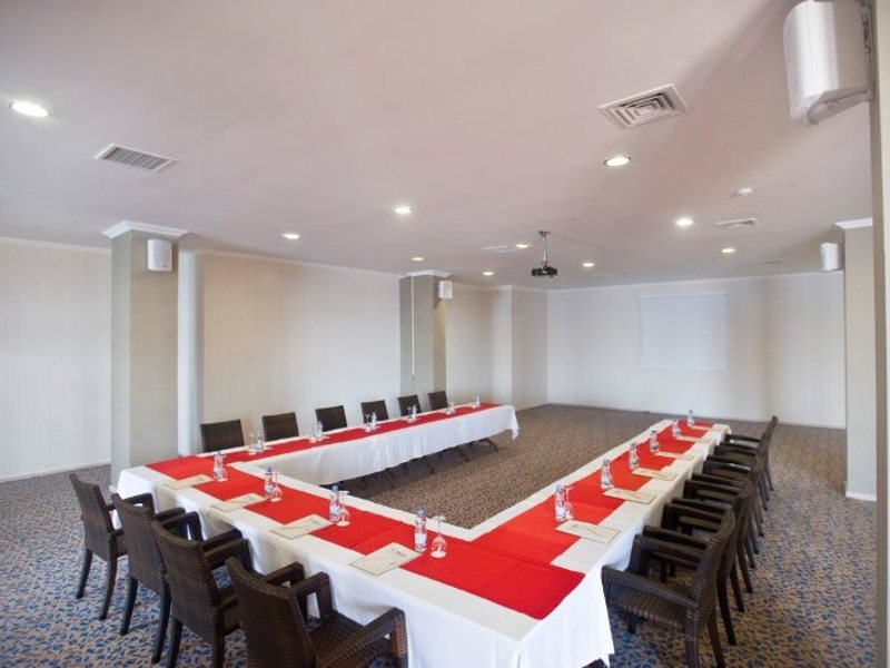 Delta Hotel by Marriott ( ех 40359