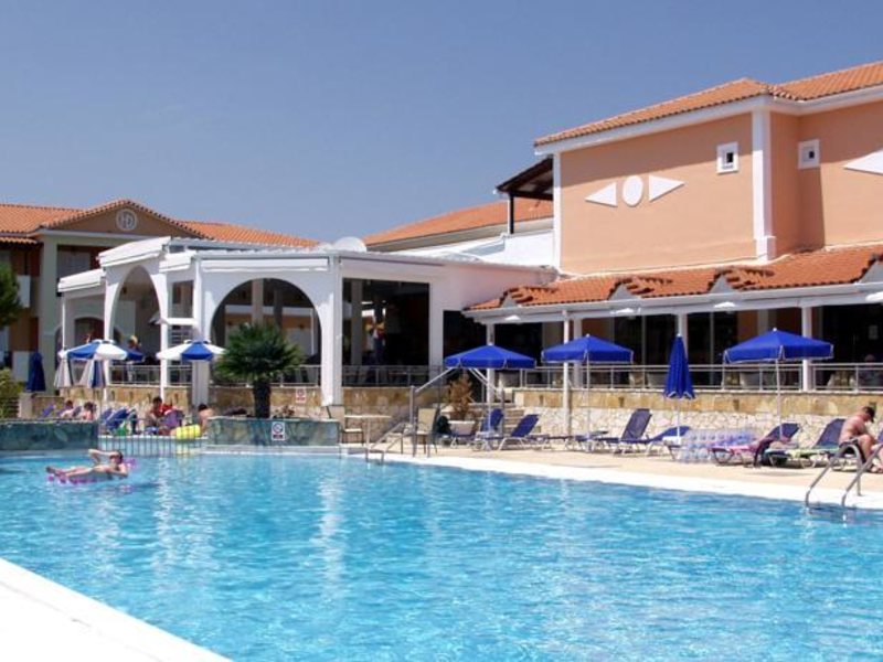 Dennys Inn Hotel 305814