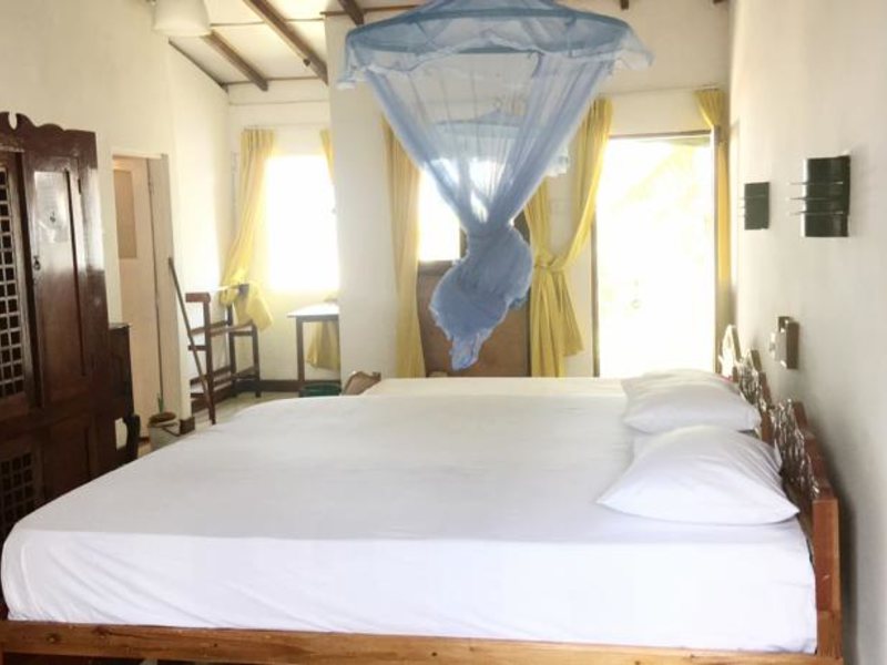 Dephani Beach Hotel  131120