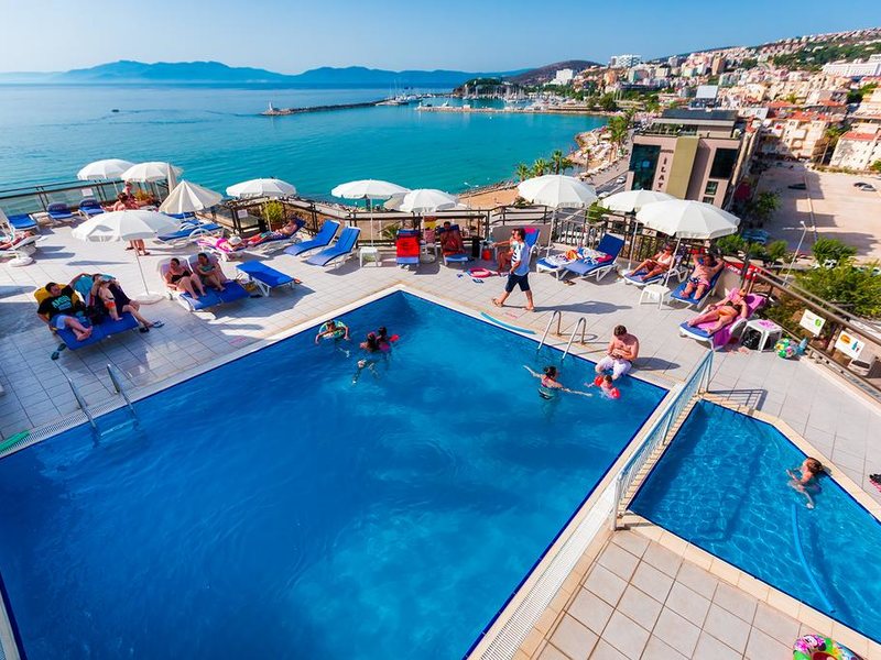 Derici Hotel  281552