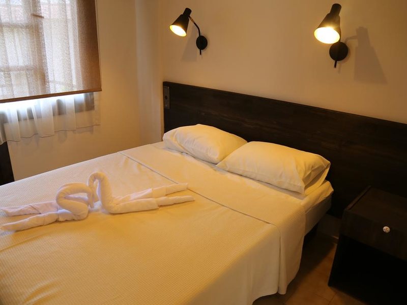 Derin Luxury Hotel  301612