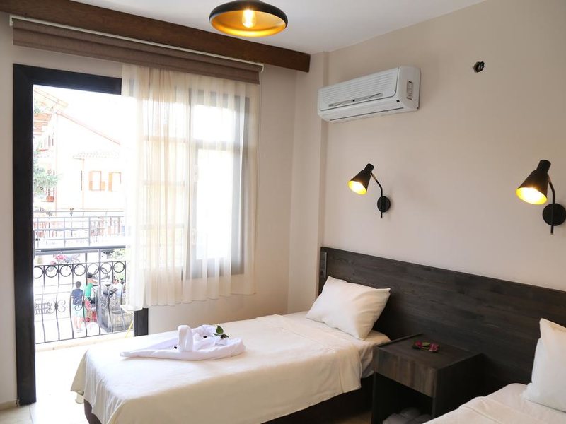 Derin Luxury Hotel  301614