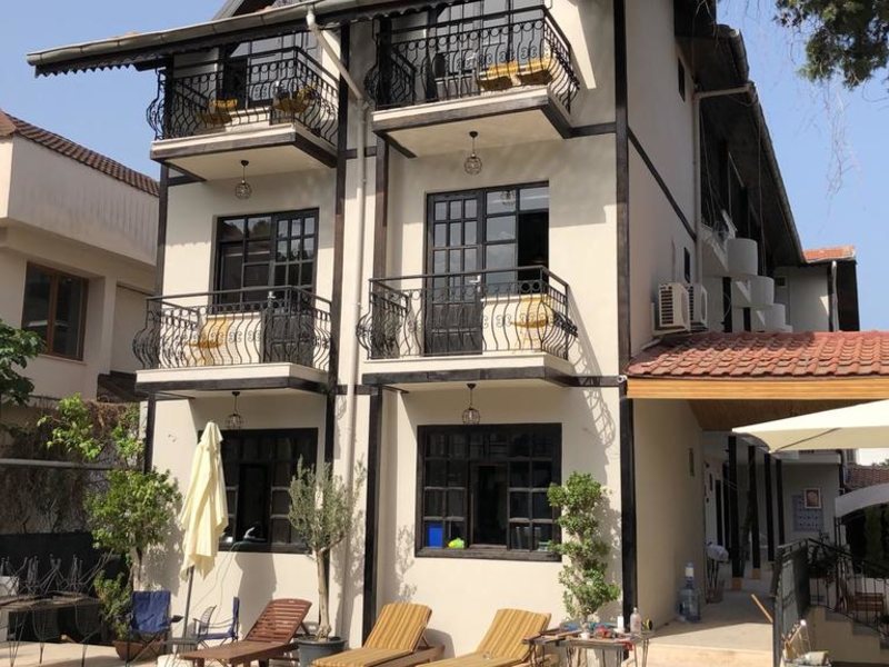 Derin Luxury Hotel  301630