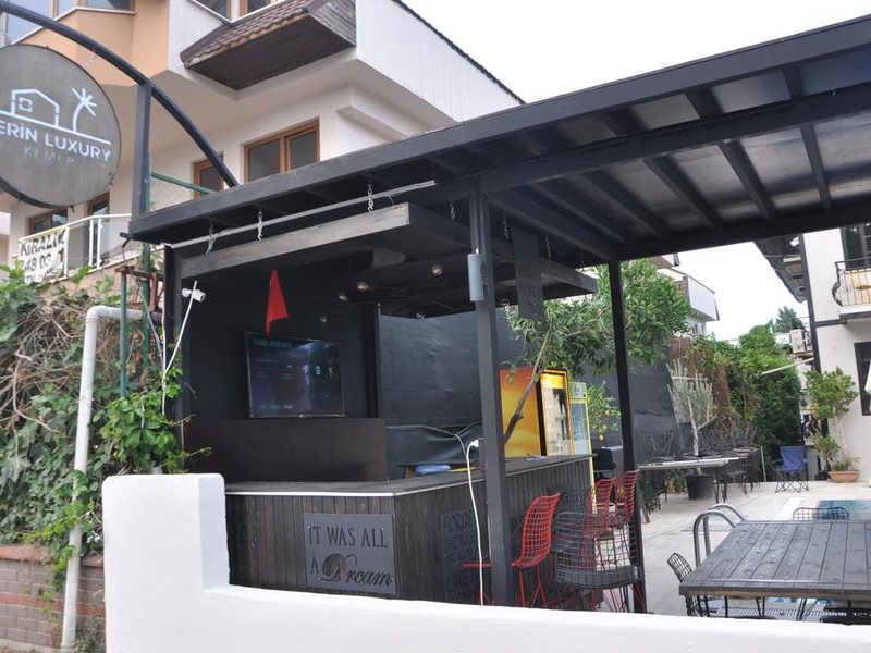 Derin Luxury Hotel  301633